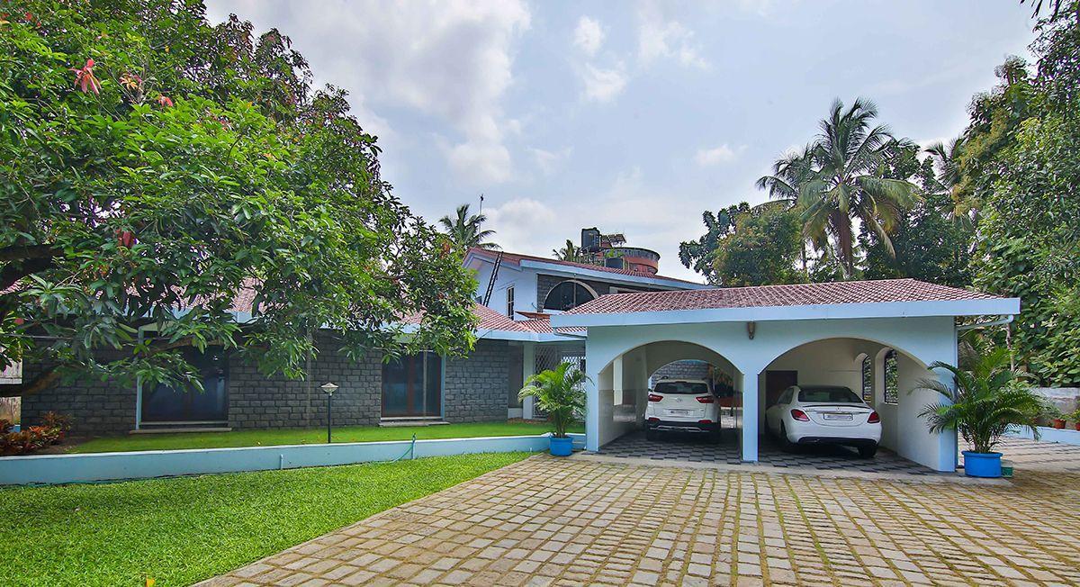 4 BHK LUXUARY VILLA SALE IN VYTILLA KOCHI Green Acres