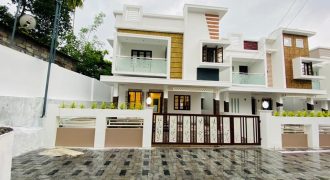 4 BHK BEAUTIFUL VILLA FOR SALE KAKKANAD KOCHI